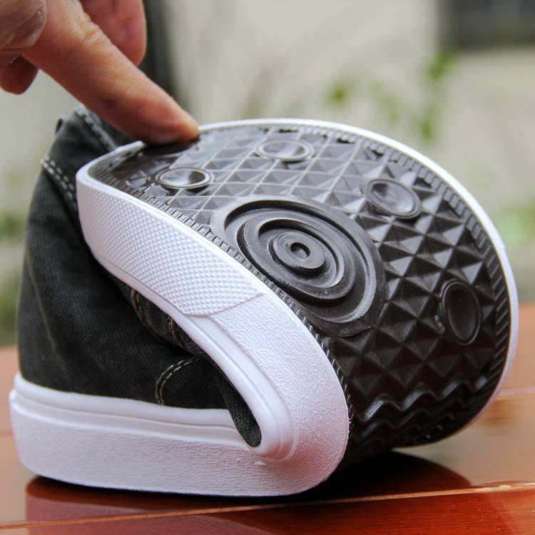 Canvas High-top Trend Cloth Shoes Breathable Deodorant Board Shoes