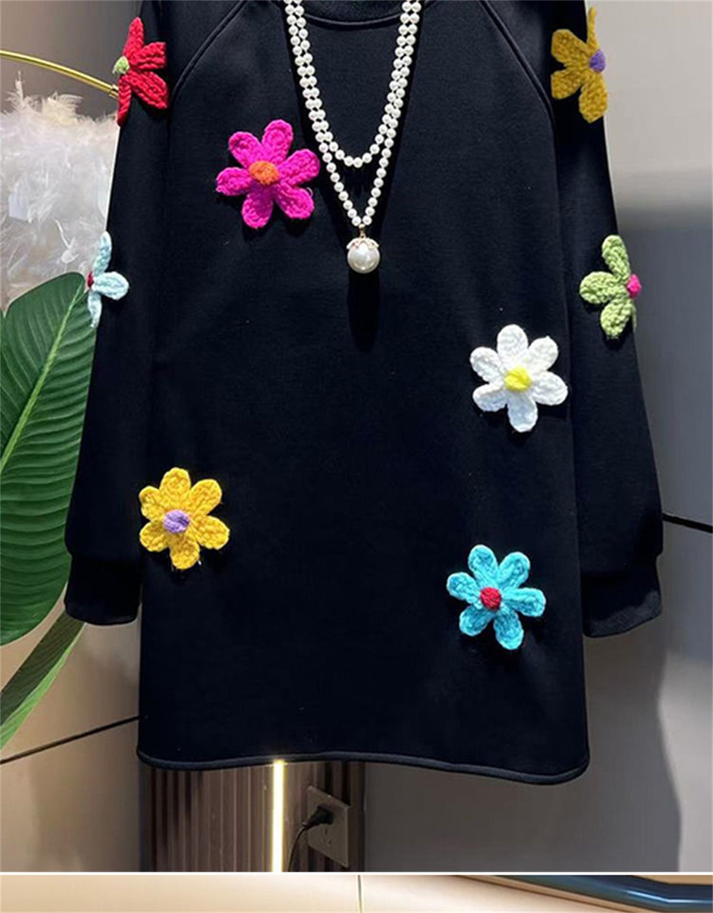 Round Neck Long-sleeved Sweater In Autumn And Winter