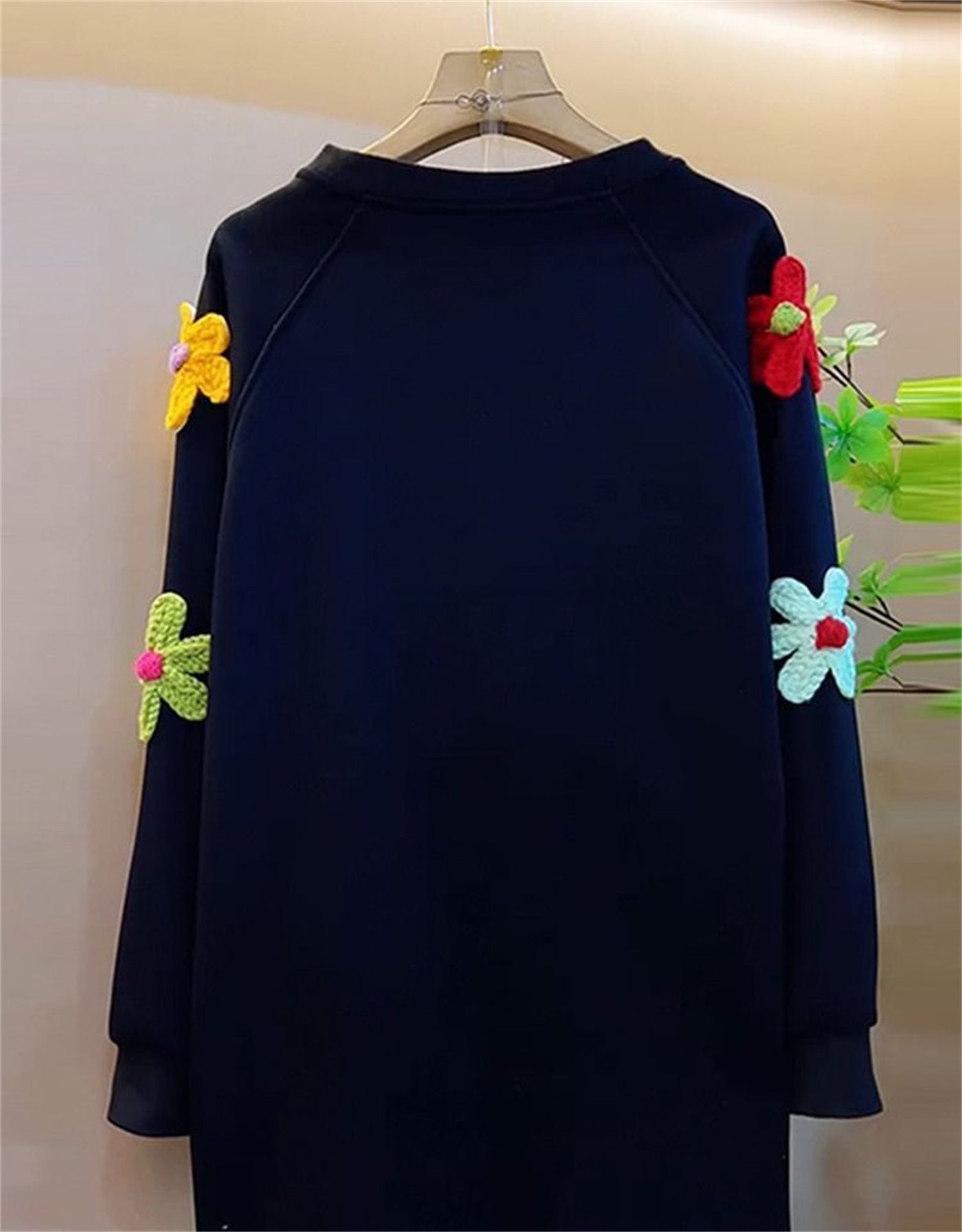 Round Neck Long-sleeved Sweater In Autumn And Winter