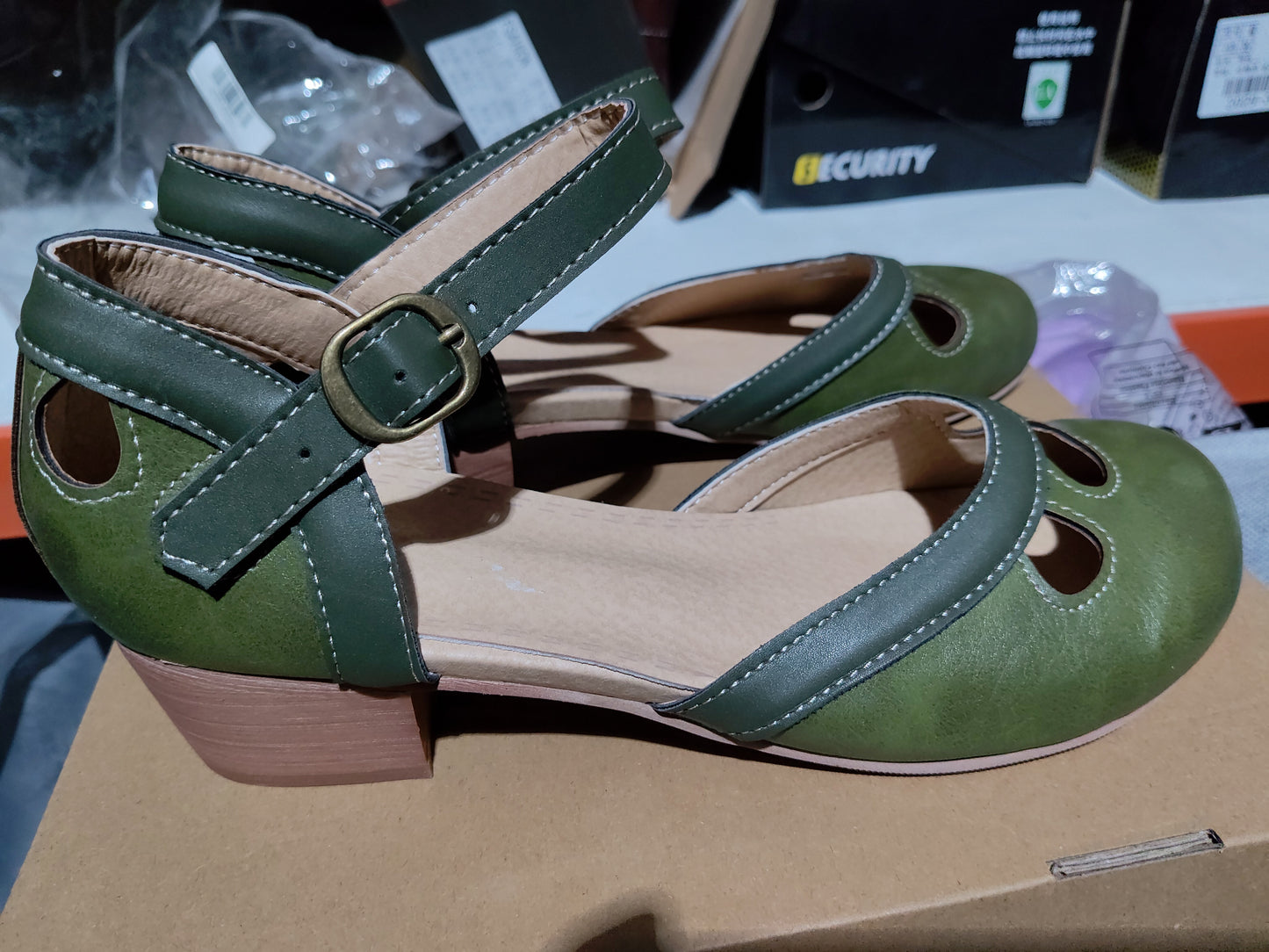Chunky women's shoes plus size leather shoes