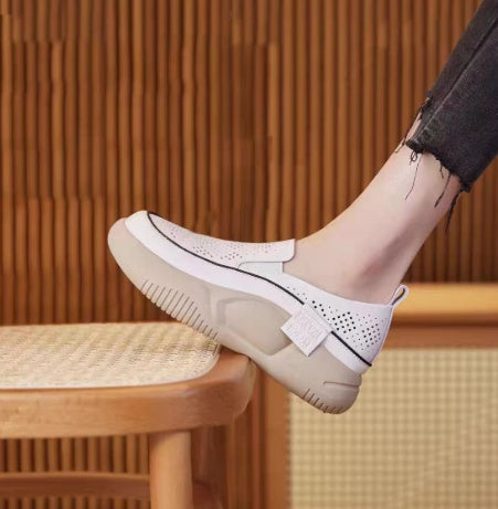 Round Toe Cap Hollow-out Loafers