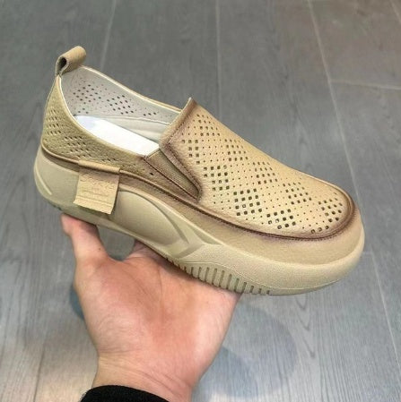 Round Toe Cap Hollow-out Loafers