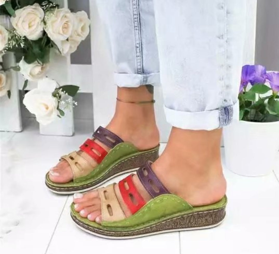 Car Line Hollow Color Leisure Sandals And Slippers