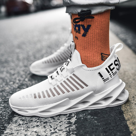 Large Size Mesh Men's Flying Shoes