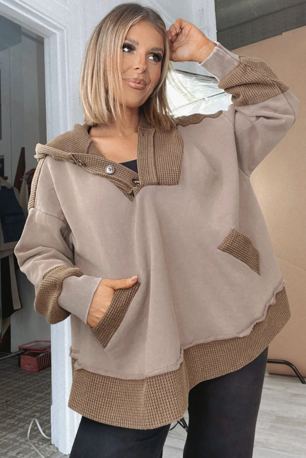 Goat Waffle Contrast Patchwork Plus Size Pocketed Hoodie